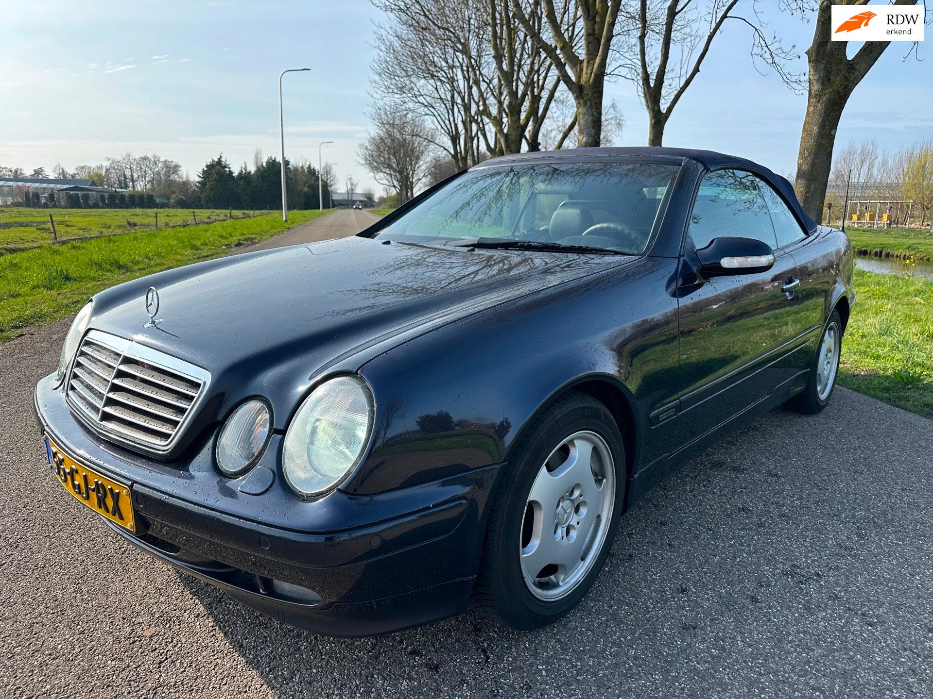 Mercedes-Benz CLK-klasse Cabrio 320 Elegance|unieke km|autom, Auto's, Automaat, Achterwielaandrijving, Gebruikt, Zwart