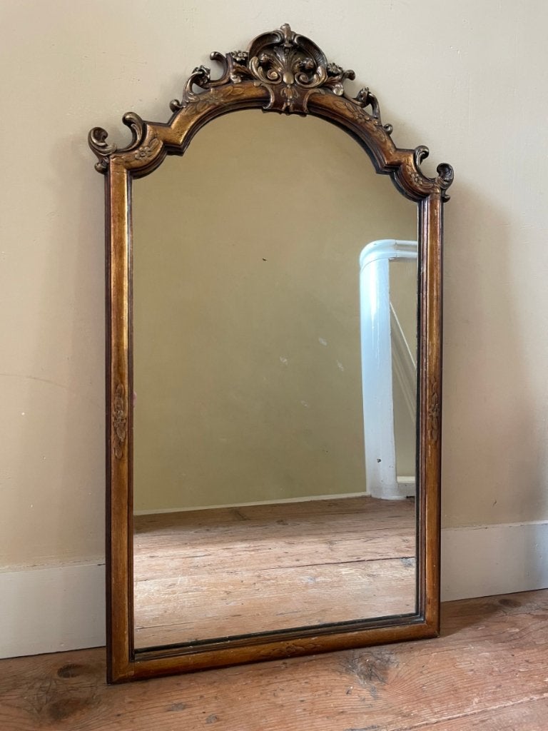 Schitterend subtiel Bladgoud Spiegel met Kuif 85.5 cm., Antiek en Kunst, Antiek | Spiegels, Ophalen, Overige vormen, Minder dan 50 cm