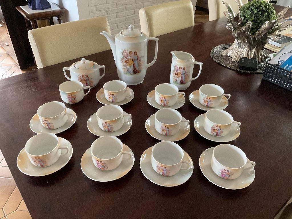 Oud 12 persoons Koffieservies Victoria, Ophalen of Verzenden