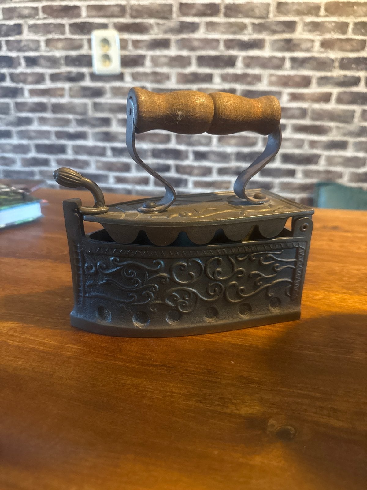 Antieke Kooltjes Strijkijzer - Decoratief Verzamelobject, Antiek en Kunst, Ophalen of Verzenden