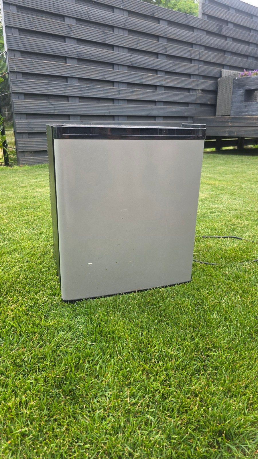 Compacte mini koelkast - Ideaal voor kleine ruimtes, Ophalen, Minder dan 75 liter, Zonder vriesvak, Gebruikt