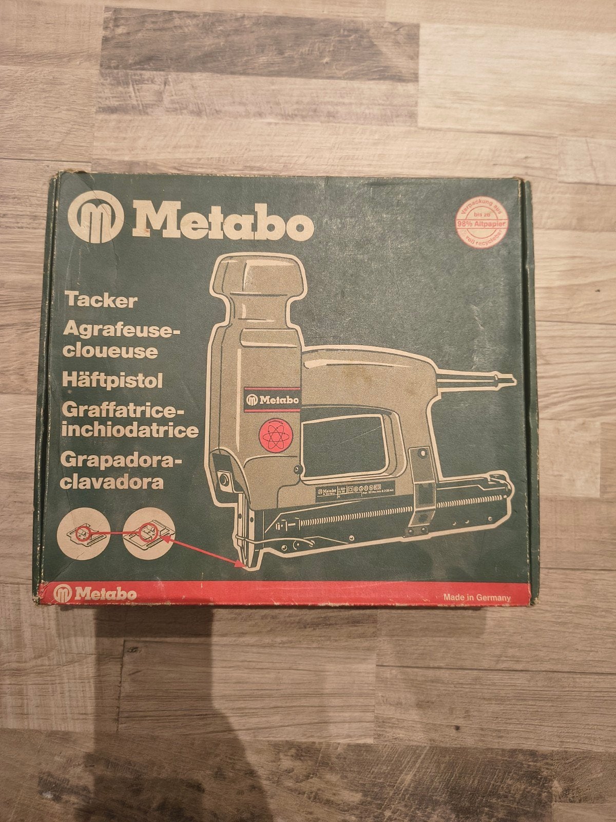 Metabo Tacker TA E 3030 Incl. nagels, Doe-het-zelf en Verbouw, Gereedschap | Overige machines, Ophalen of Verzenden, Gebruikt