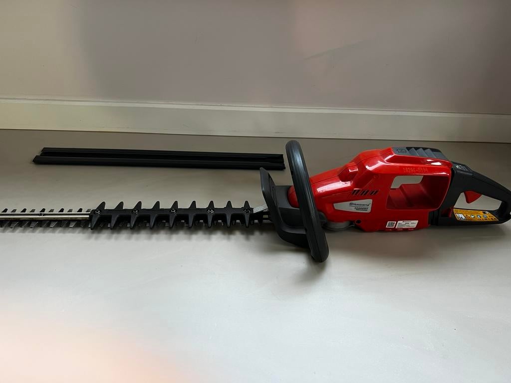 Heggenschaar Husqvarna 520iHD60, Tuin en Terras, Ophalen, Zo goed als nieuw, Accu