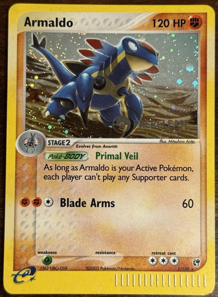 Pokemon prerelease promo holo armaldo sandstorm serie, Ophalen of Verzenden, Zo goed als nieuw, Losse kaart, Foil