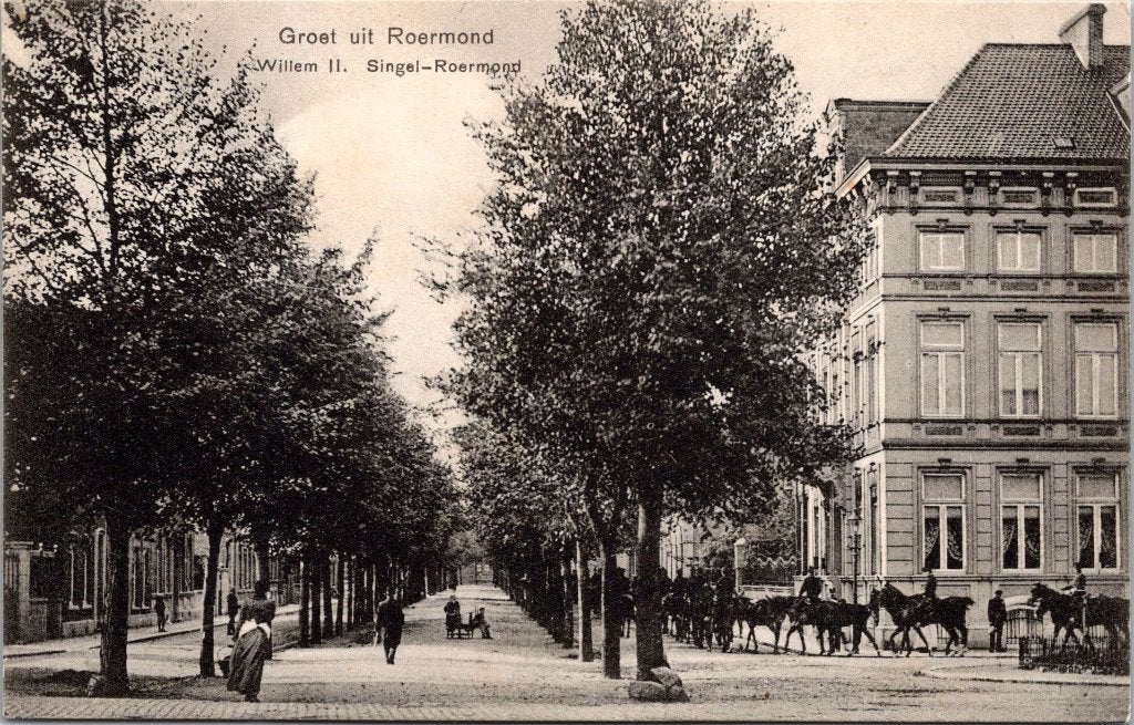 Roermond - 8 antieke ansichtkaarten, Verzamelen, Ansichtkaarten | Nederland, Verzenden, Voor 1920, Gelopen, Limburg