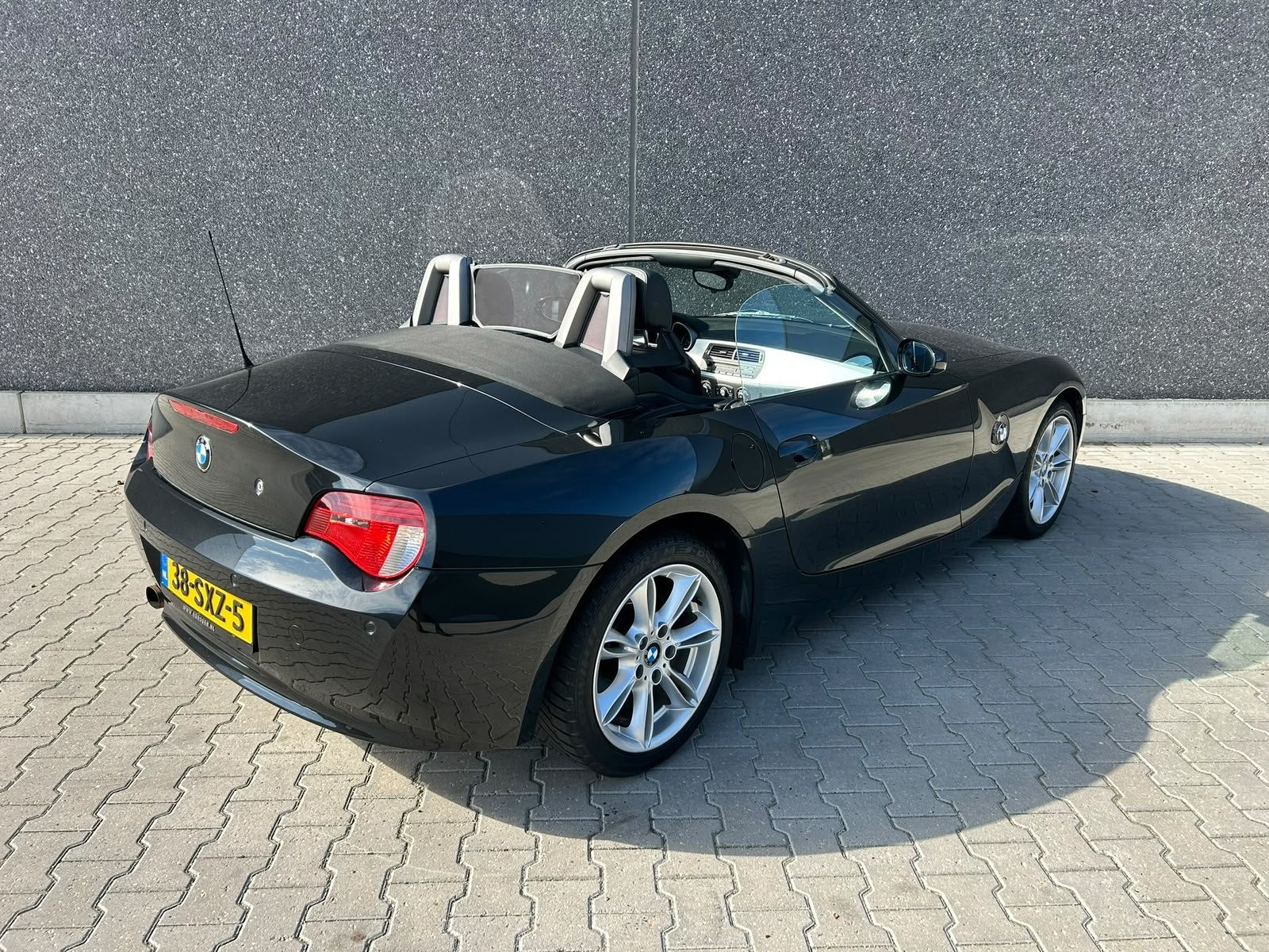 Foto 6 van BMW Z4 Roadster 2.0i Introduction | AIRCO | LEDER | STOELVER