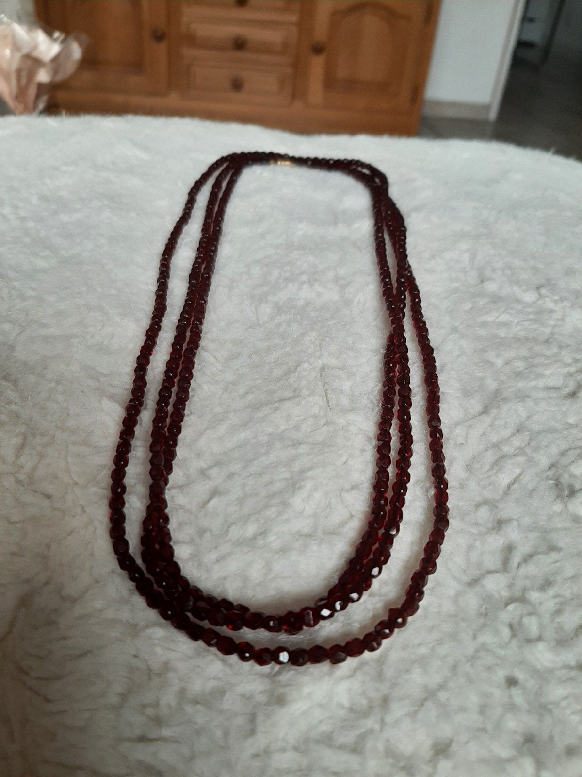 donkere rode kralenketting, 3-rijig granaat?, Ophalen of Verzenden, Zo goed als nieuw, Rood, Overige materialen