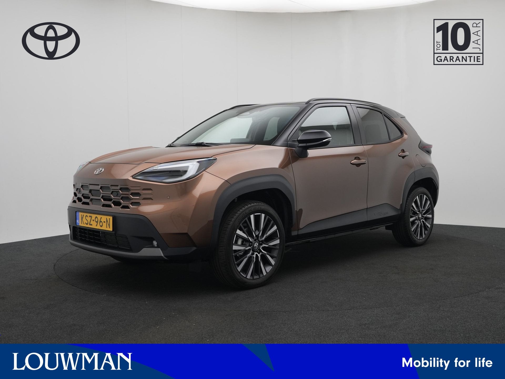 Toyota Yaris Cross 1.5 Hybrid 130 Executive | Premium Pack |, 12 maanden, Stof, Bedrijf, Hybride Elektrisch/Benzine