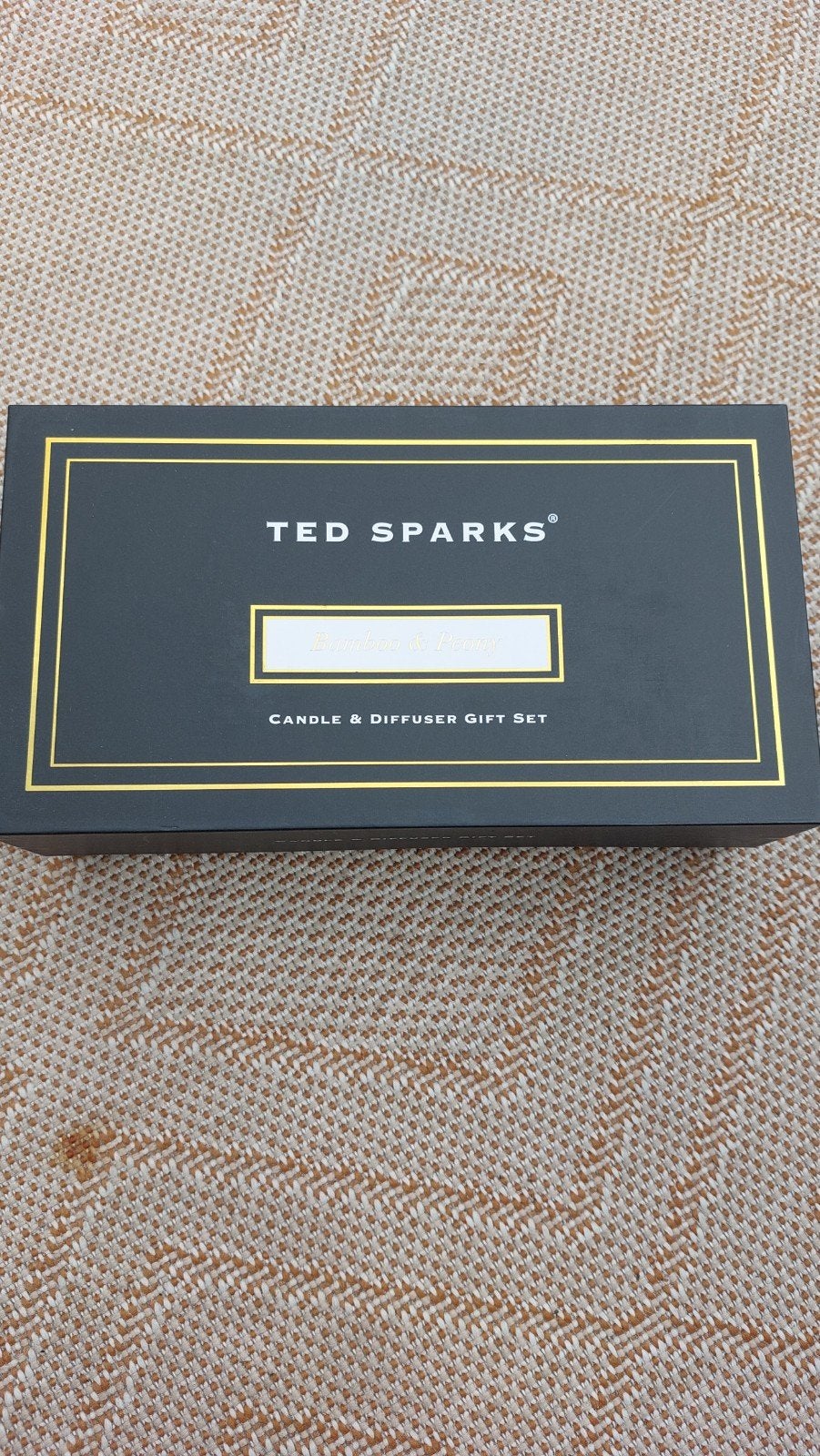 Ted Sparks geurkaars en diffuser set - Bamboe & Pioenroos, Ophalen, Zwart, Nieuw, Modern