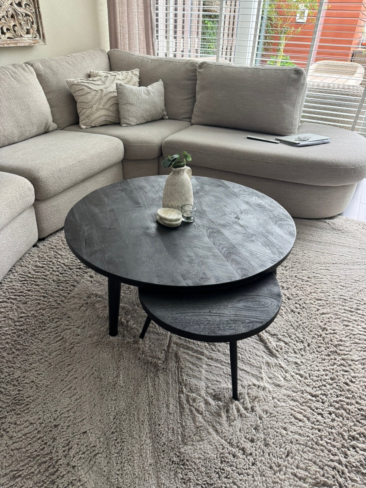 Set van 2 zwarte houten salontafels, rond, Rond, Zo goed als nieuw, Minder dan 50 cm, Overige houtsoorten