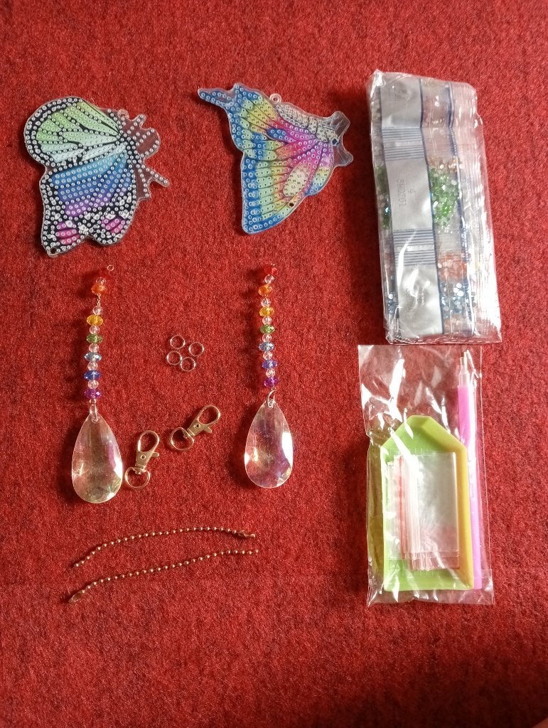 Te koop 2 diy diamond painting vlinders, Ophalen of Verzenden, Nieuw, Knutselwerk