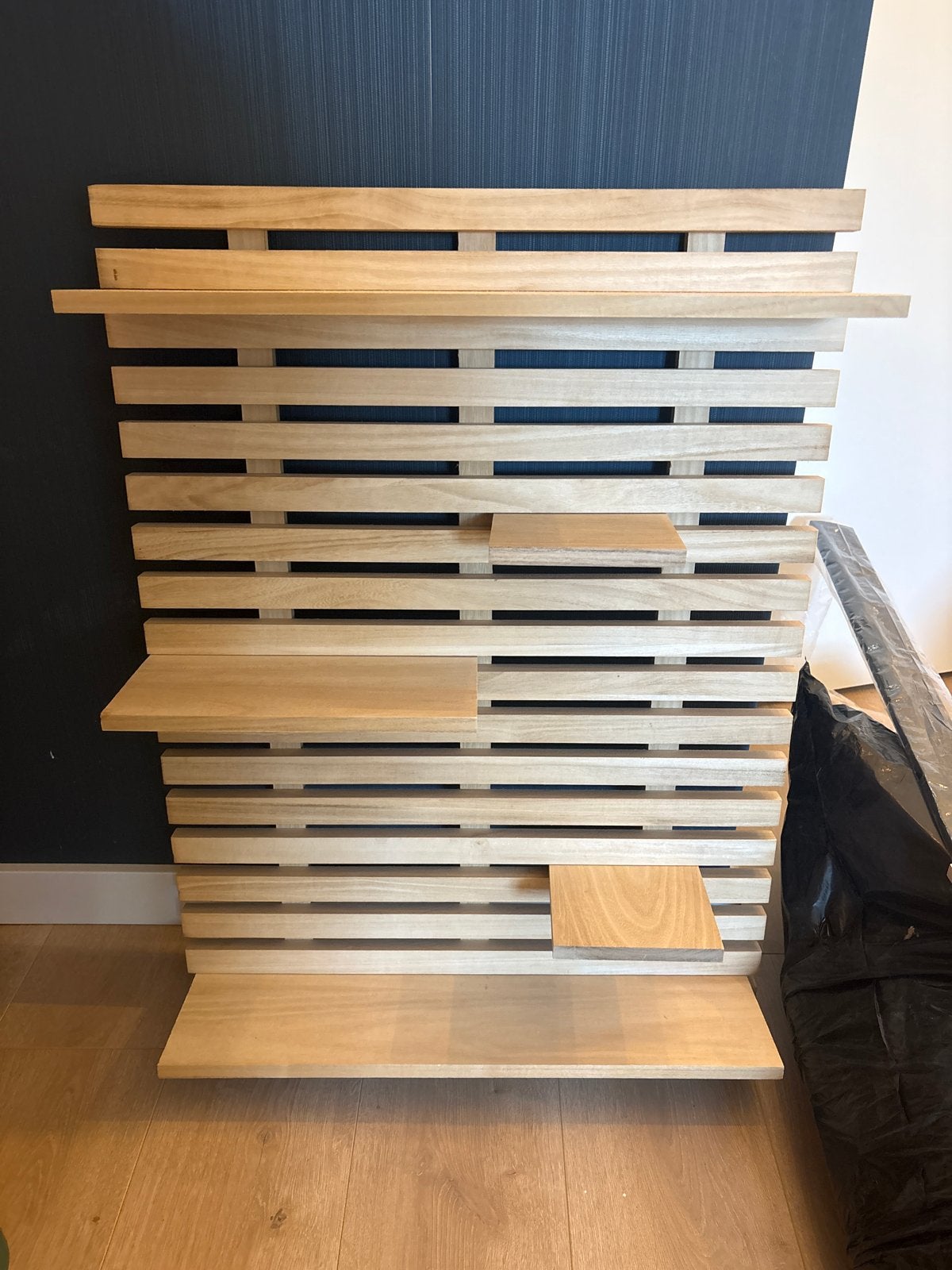 Houten rek met verstelbare plankjes, Ophalen, Gebruikt