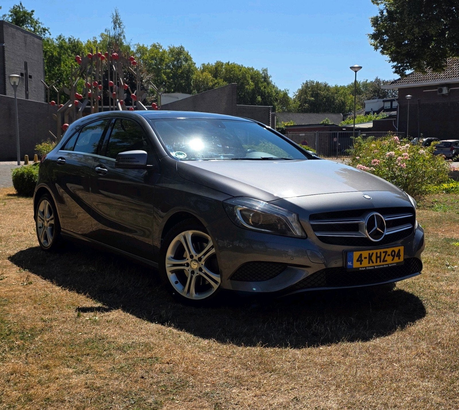 Mercedes-Benz A-Klasse 1.6 A200 Ambition 2013 | 133.548 KM, Auto's, Dealer onderhouden, Leder en Stof, Stationwagon, Handgeschakeld