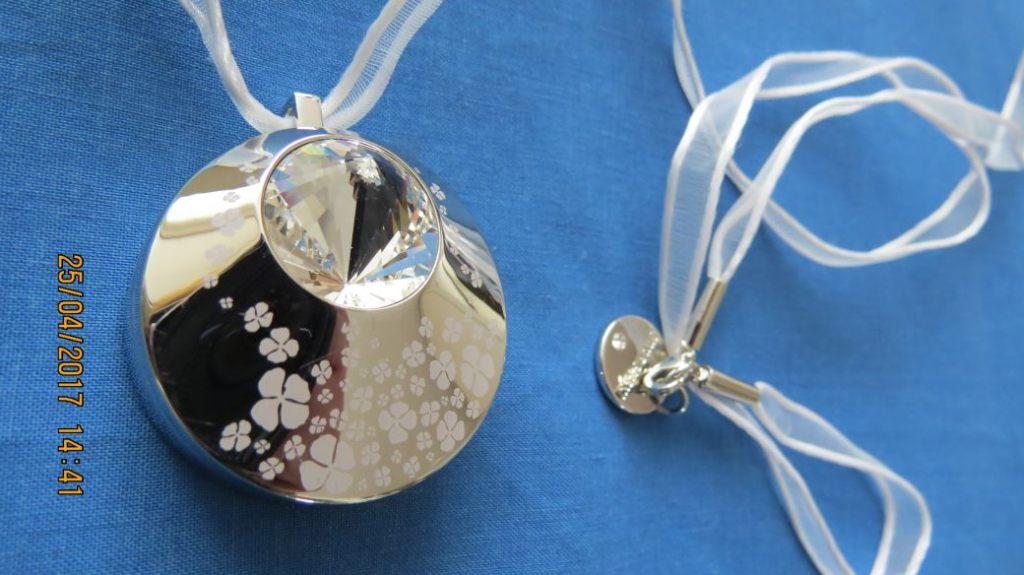 Swarovski Lipgloss Medaillon, Verzamelen, Swarovski, Ophalen of Verzenden, Zo goed als nieuw, Sieraad of Horloge