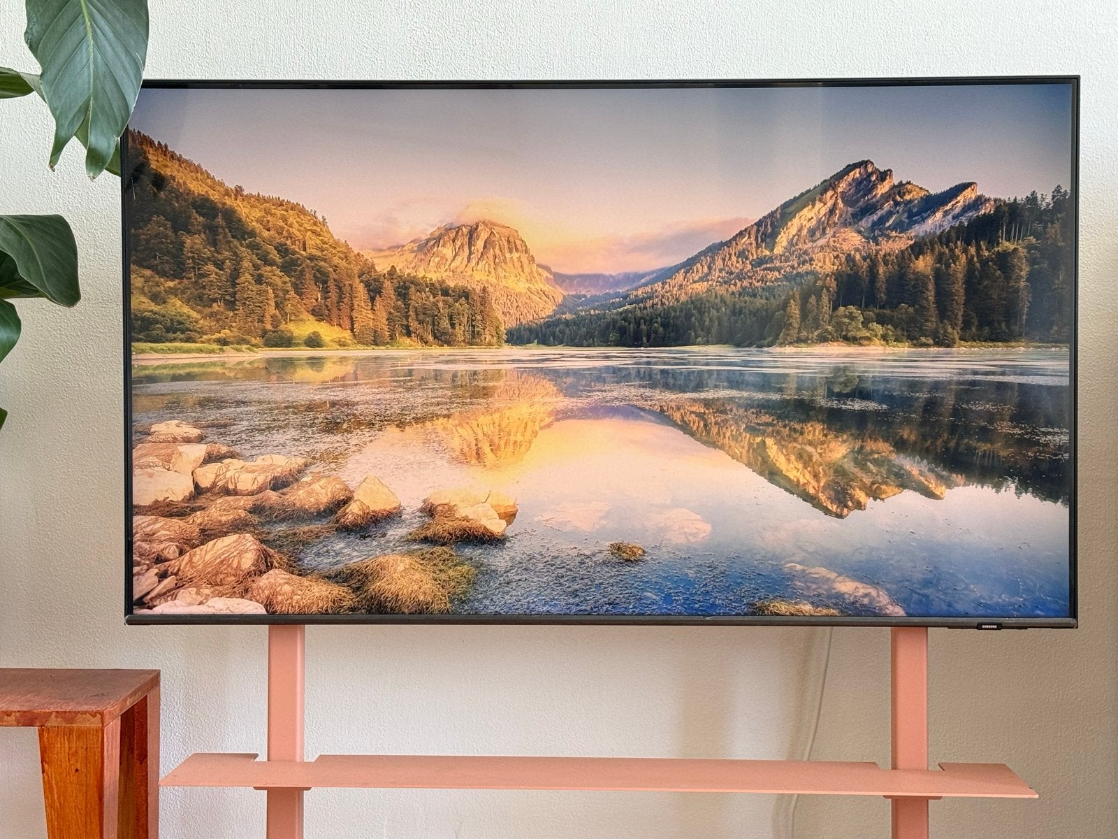 Samsung QLED 4K smart 50 inch TV met Pedestal TV standaard, Gebruikt, 50 Hz, Ophalen of Verzenden, Samsung