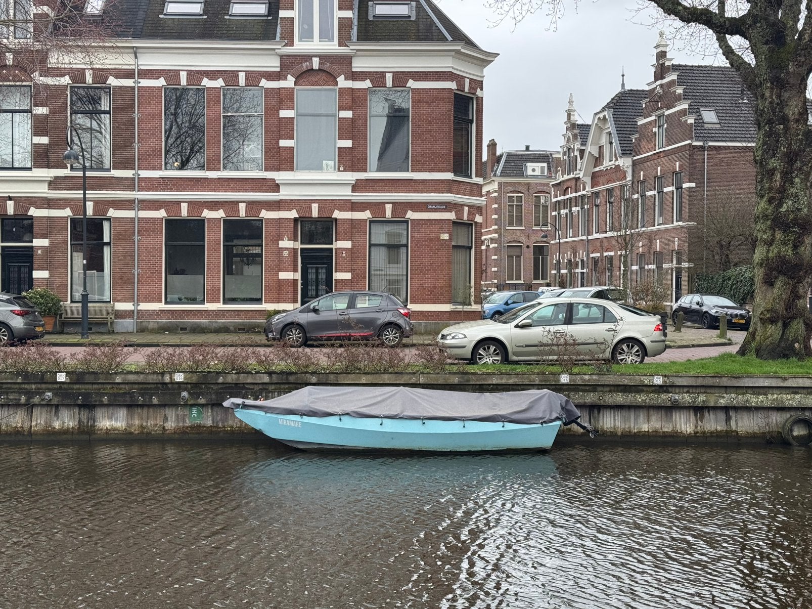 Electric canal boat in Haarlem, Ophalen, 5 m, Staal