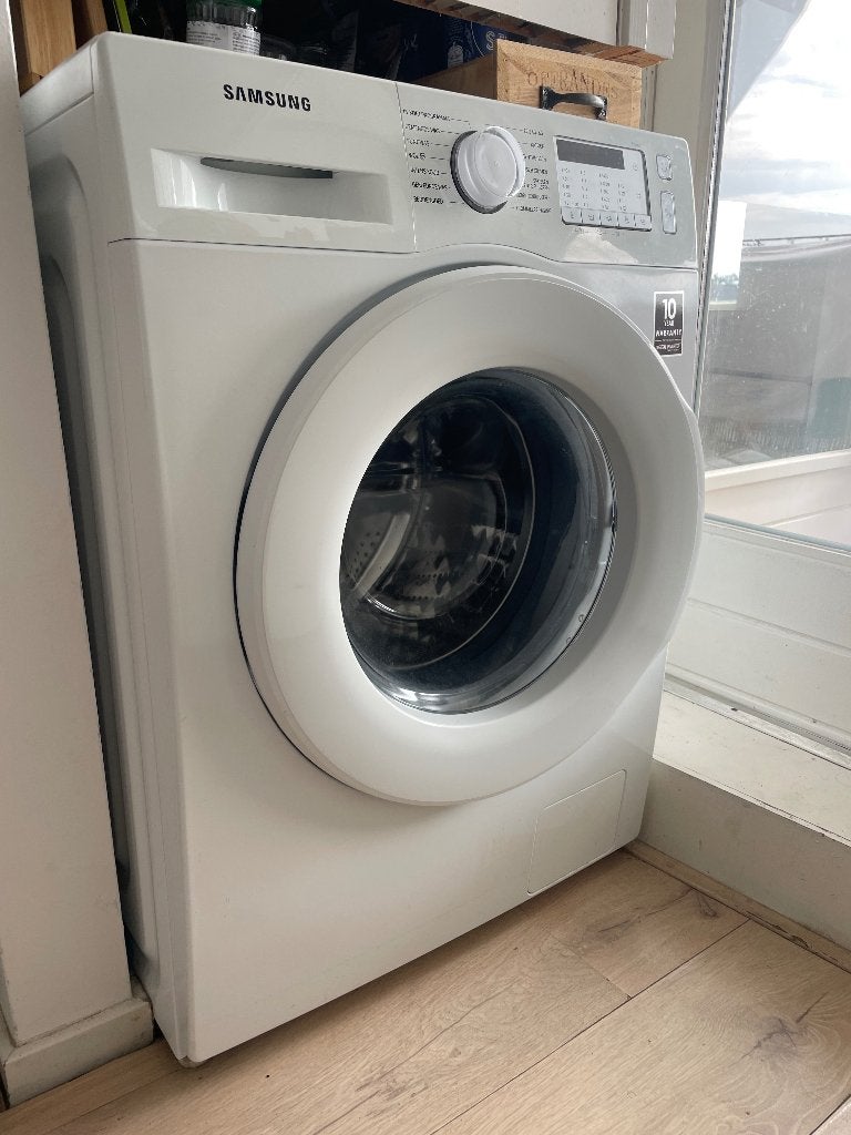 Samsung washing machine 7kg, Witgoed en Apparatuur, Wasmachines, Ophalen, Handwasprogramma, Zo goed als nieuw, Voorlader