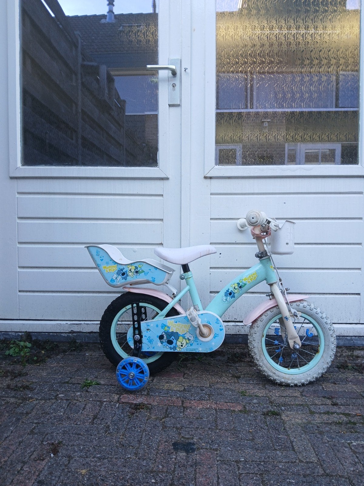 Kinderfiets Woezel en Pip 12.5 inch, Ophalen, Zo goed als nieuw, Minder dan 16 inch, Zijwieltjes