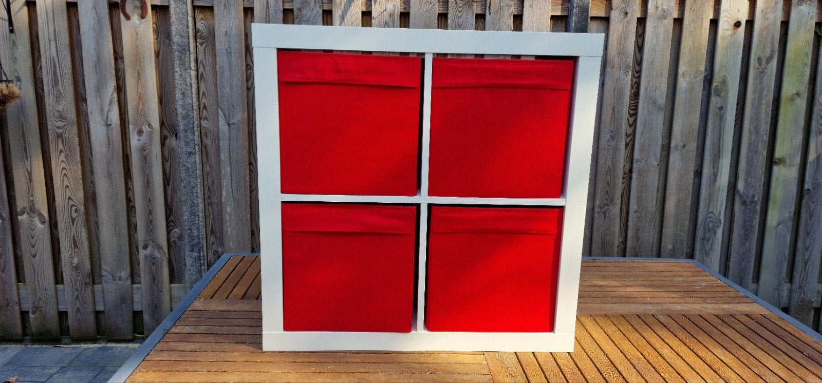 IKEA KALLAX kast met 4 rode opbergbakken, Huis en Inrichting, Ophalen, Gebruikt