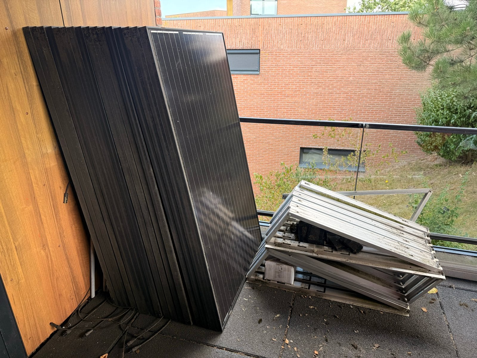 16 zonnepanelen (270Wp) met profielen voor plat dak, Ophalen, Gebruikt, Overige typen