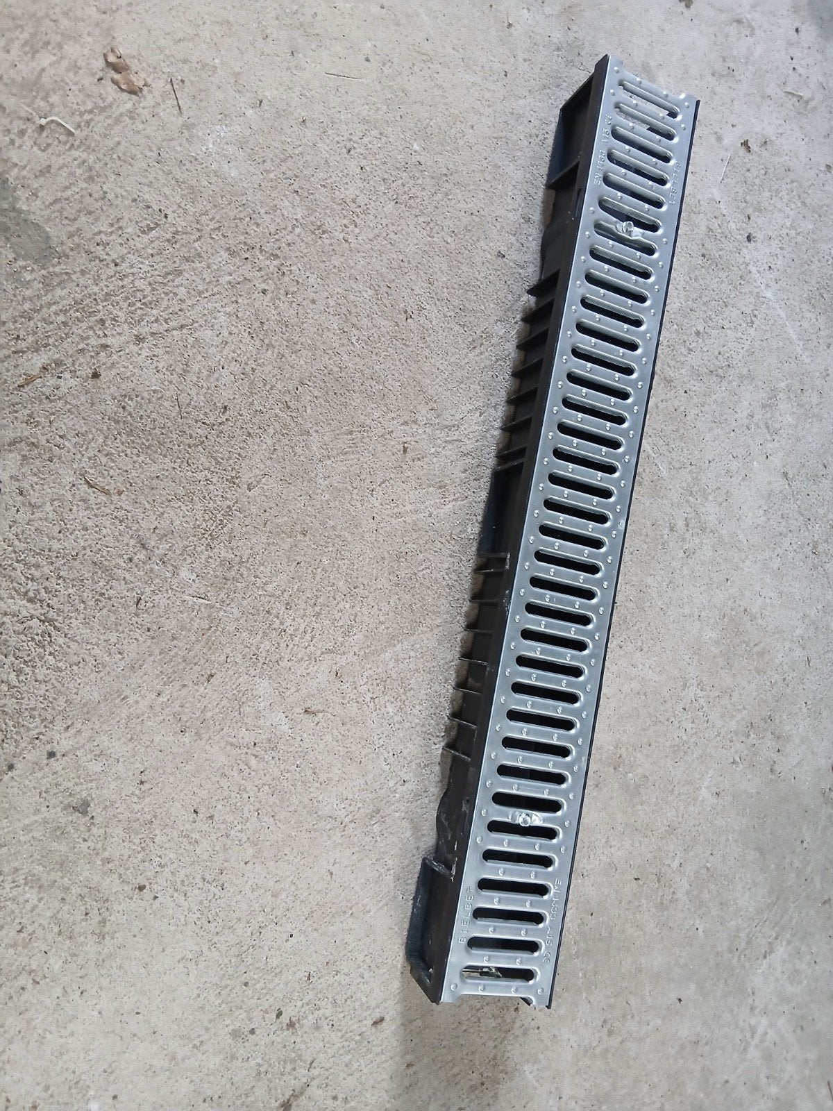 Afvoergoot met rooster, Gebruikt, Ophalen of Verzenden, Minder dan 2 meter, 80 mm of meer