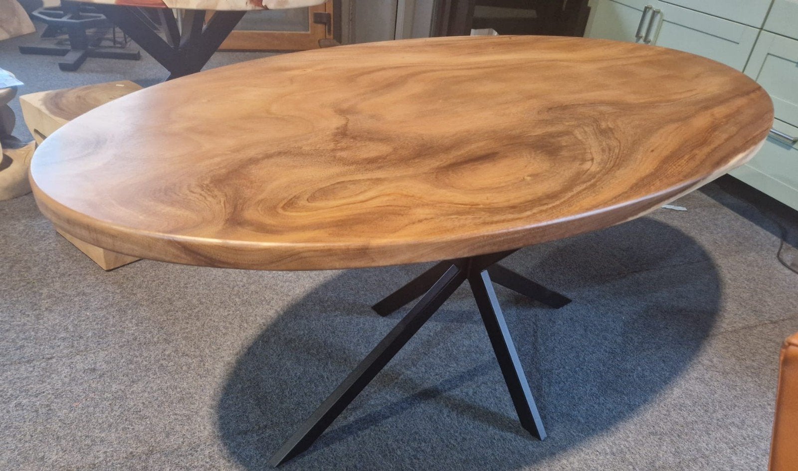 Prachtige boomstam eettafel ovaal suarhout 180x90., Industrieel suar interieur, Info@industrieel-suar-interieur.nl, Nieuw, 150 tot 200 cm