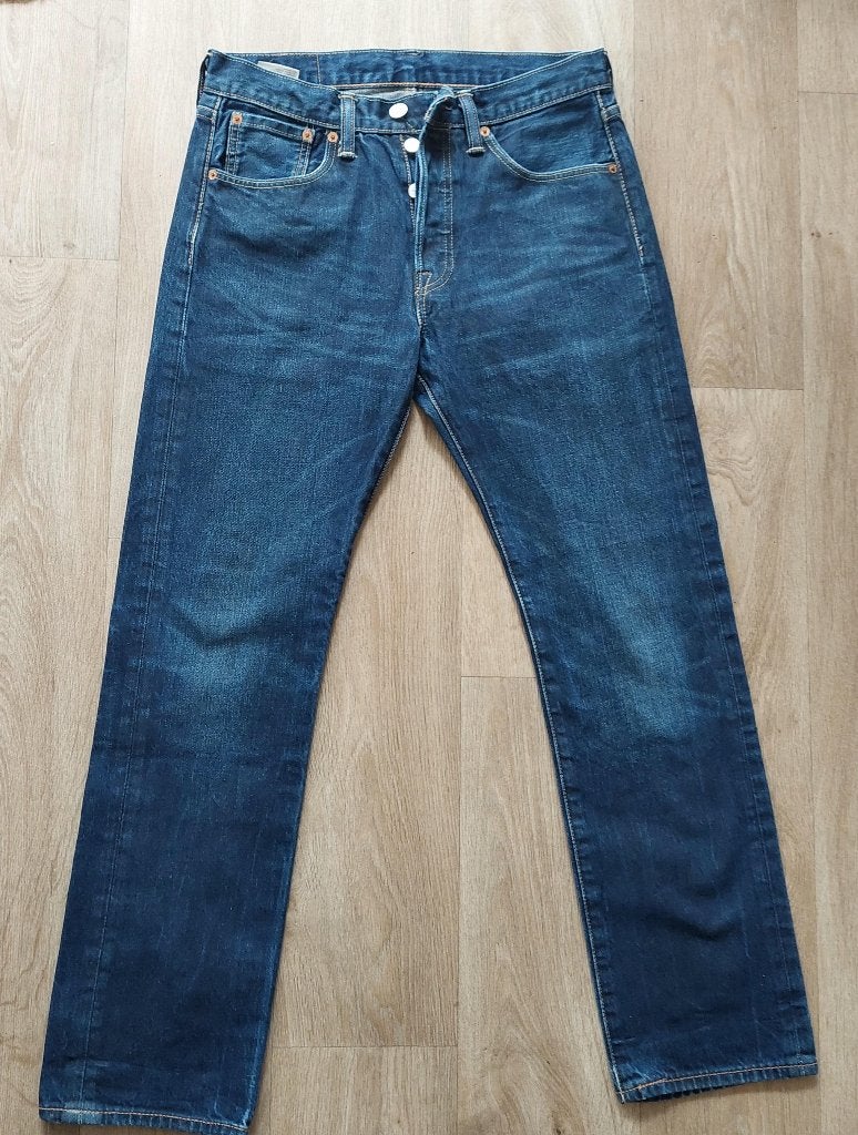 Levi 501  met knoopsluiting in maat W30 L30, Overige jeansmaten, Zo goed als nieuw, Levi’s, Verzenden