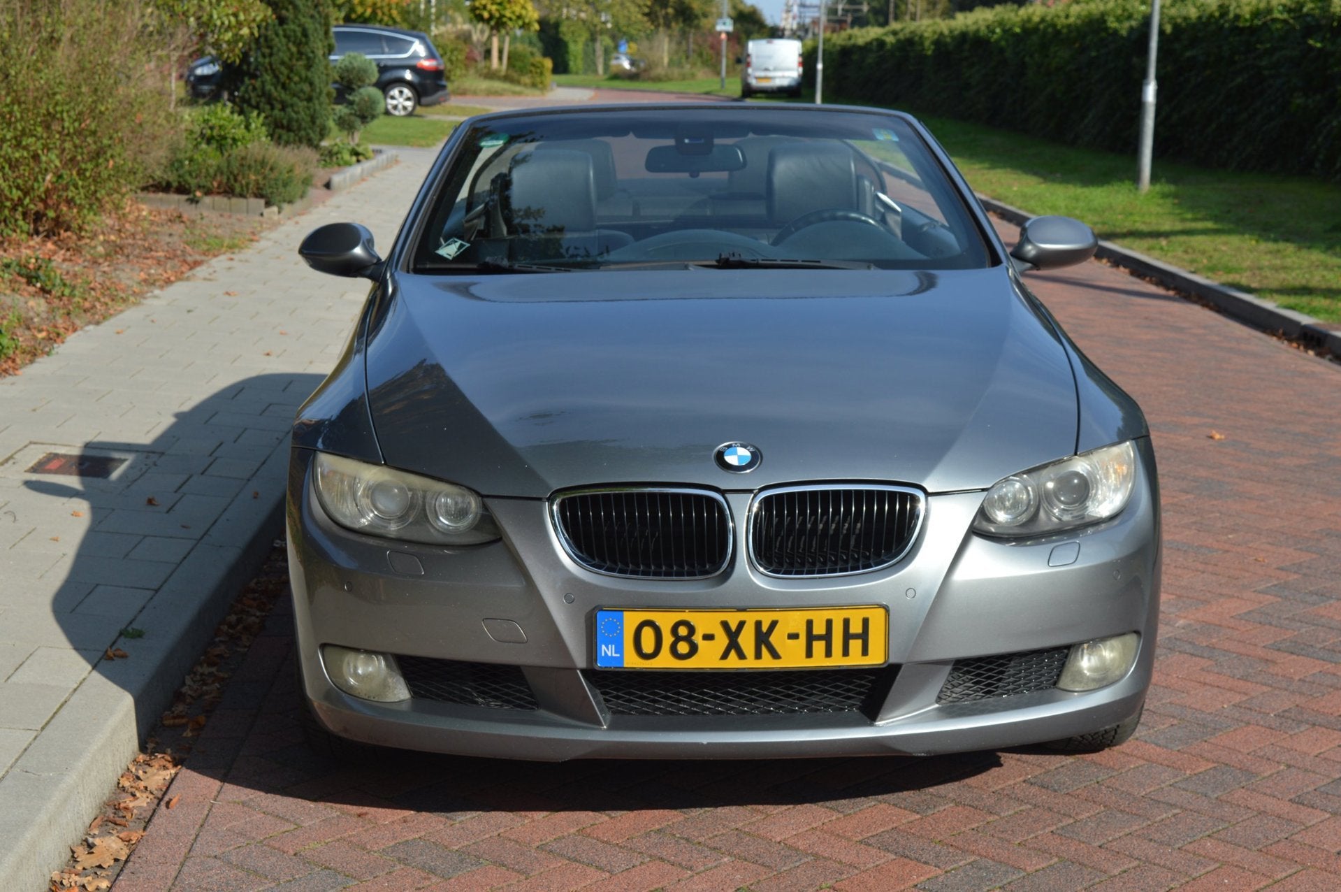 BMW 3-serie Cabrio 320i High Exe Org NL/NAP/ketting-vervange, Auto's, Automaat, Dealer onderhouden, Zwart, 4 cilinders