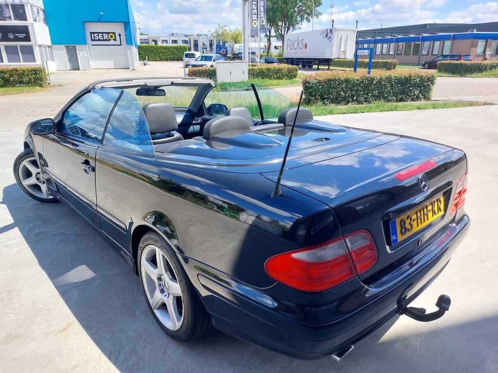Mercedes-Benz CLK-klasse Cabrio 200 Avantgarde Automaat Leer, Automaat, 1998 cc, Gebruikt, Zwart
