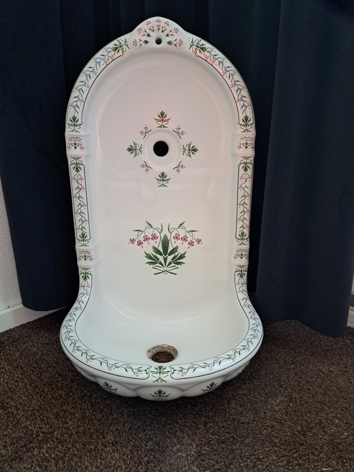 Antieke wandfontein / wastafel brocante in perfecte staat, Ophalen, Zo goed als nieuw, Wastafel
