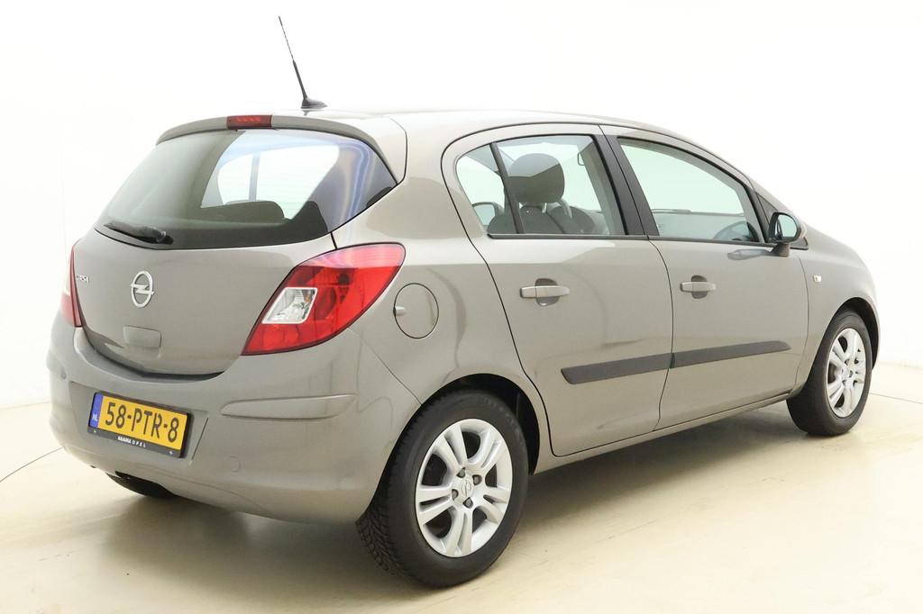 Opel Corsa 1.4-16V Edition 5 Deurs | Automaat | Navigatie |, Auto's, Opel, Euro 5, Gebruikt, 4 cilinders, Bruin