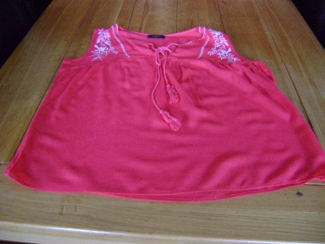 Nieuwe fuchsia October top, maat M = L, Kleding | Dames, October, Verzenden, Maat 42/44 (L), Nieuw