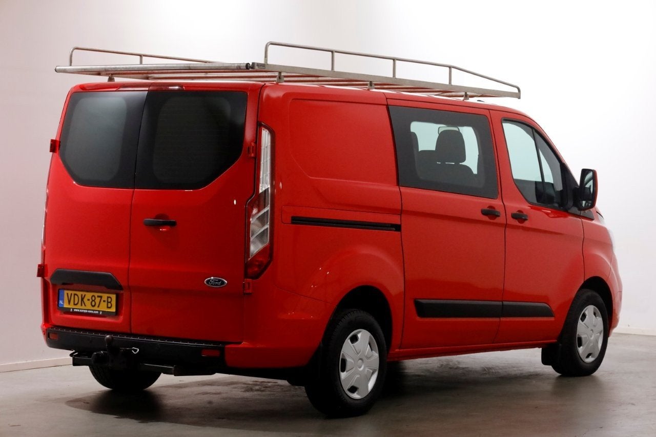 Ford Transit Custom 2.0 TDCI 130pk L1H1 Trend D.C. Airco/Nav, Voorwielaandrijving, Dealer onderhouden, 15 km/l, Euro 6