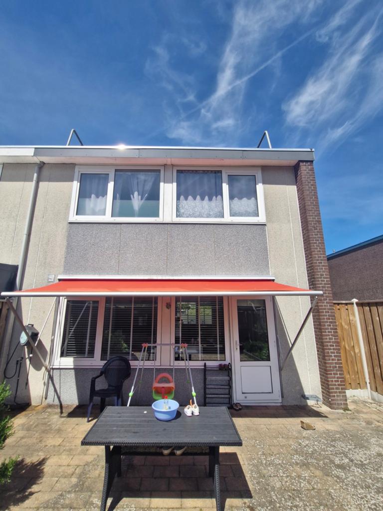 Zonnescherm uitvalscherm rood 460 cm breed uitval 120 cm, Tuin en Terras, Ophalen, Gebruikt, 450 cm of meer, Uitvalscherm
