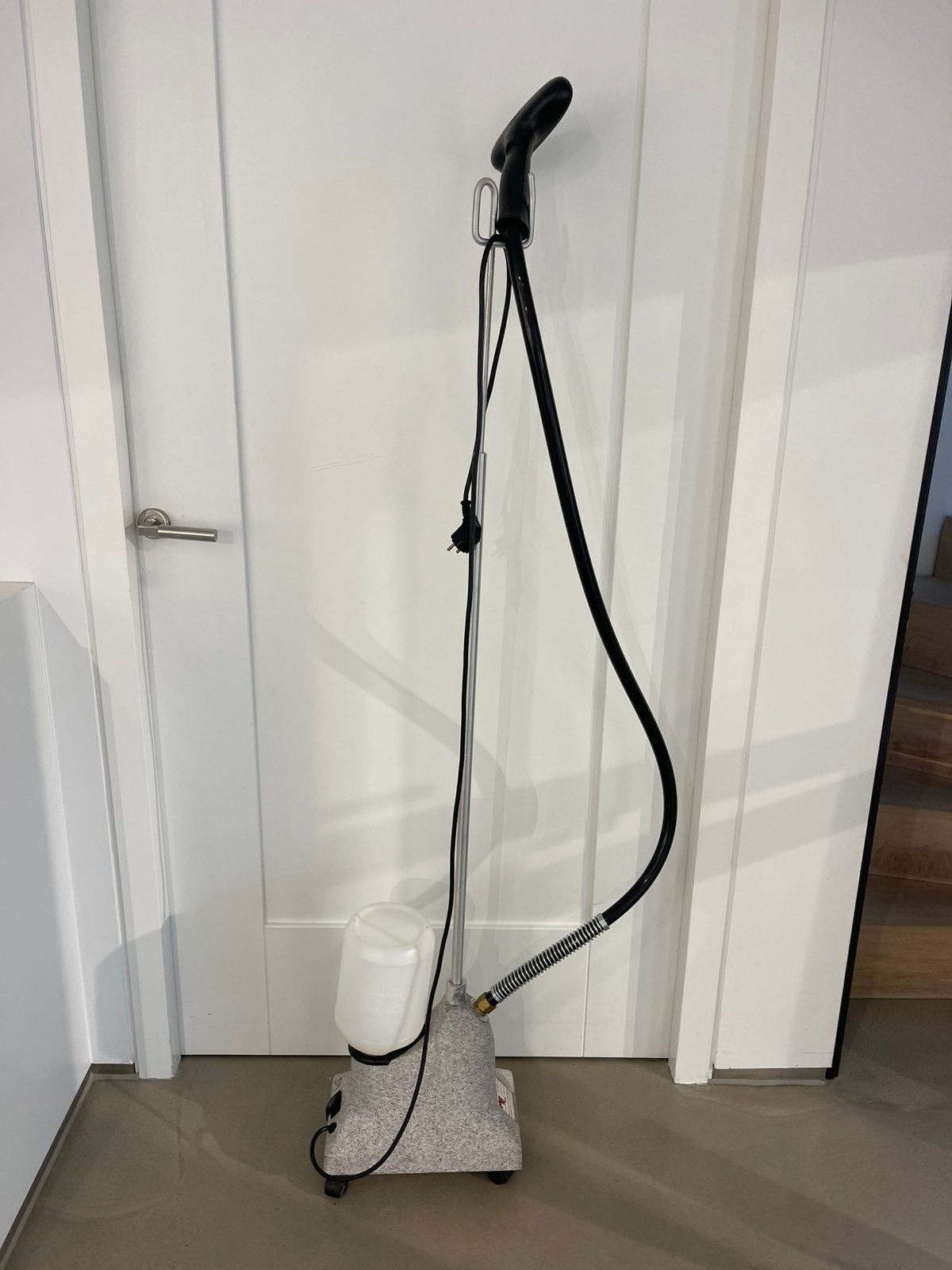 TE KOOP - professionele kledingreiniger Andrevo, Witgoed en Apparatuur, Stoomapparaten, Ophalen, Zo goed als nieuw