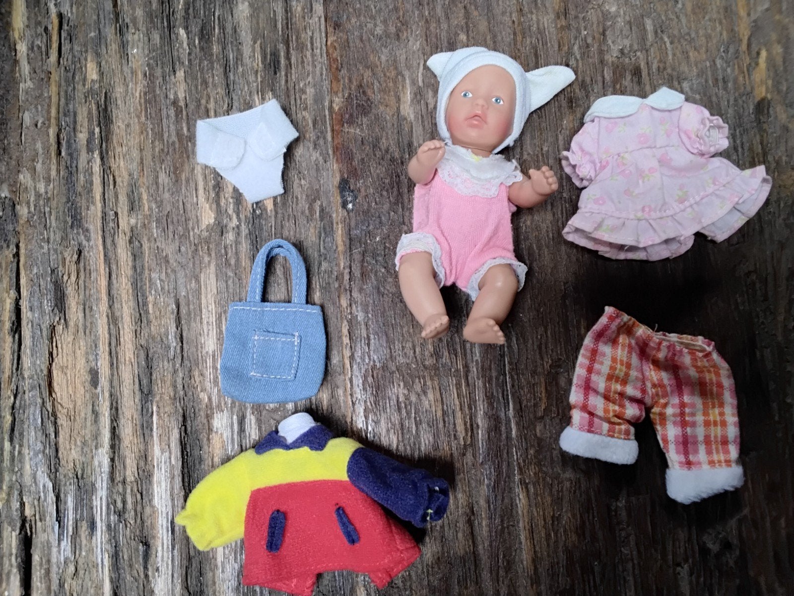 Babypopje Zapf met kleding en accessoires, Verzamelen, Ophalen of Verzenden, Gebruikt, Babypop