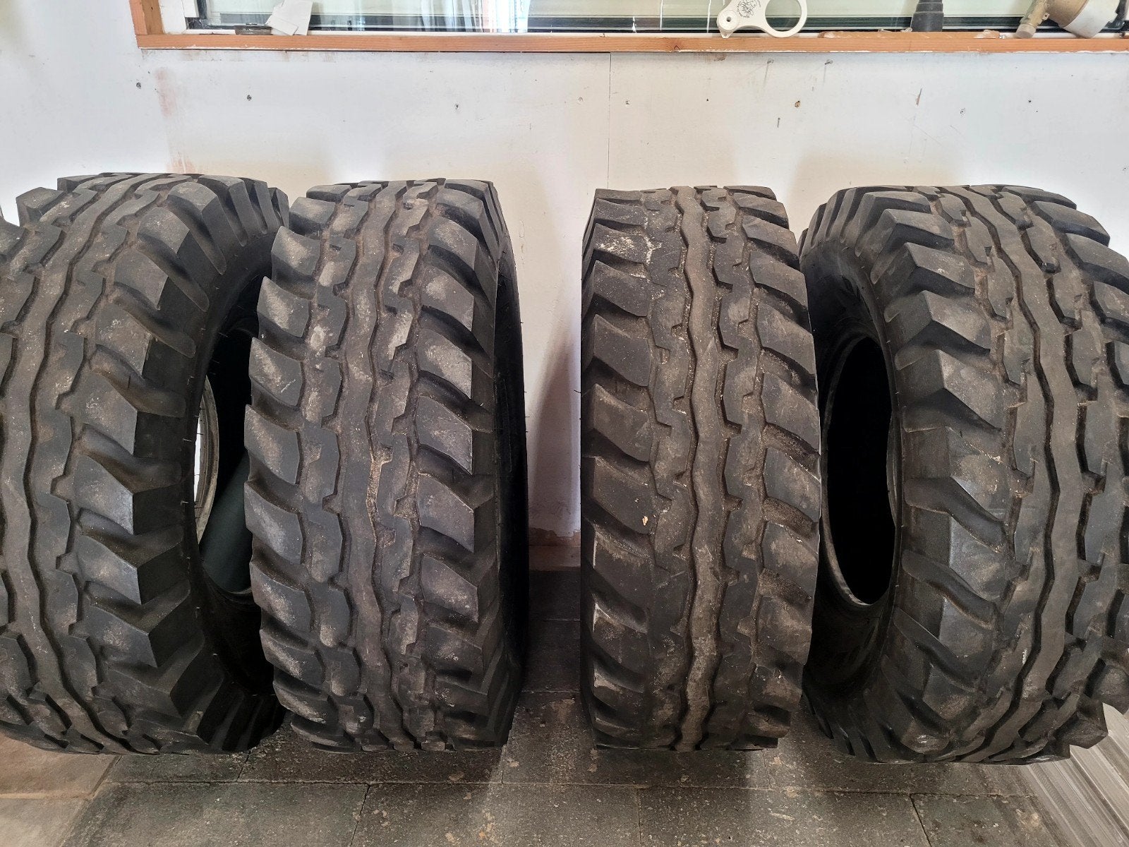 Hummer banden 36x12.5R16.5, Ophalen of Verzenden, Gebruikt