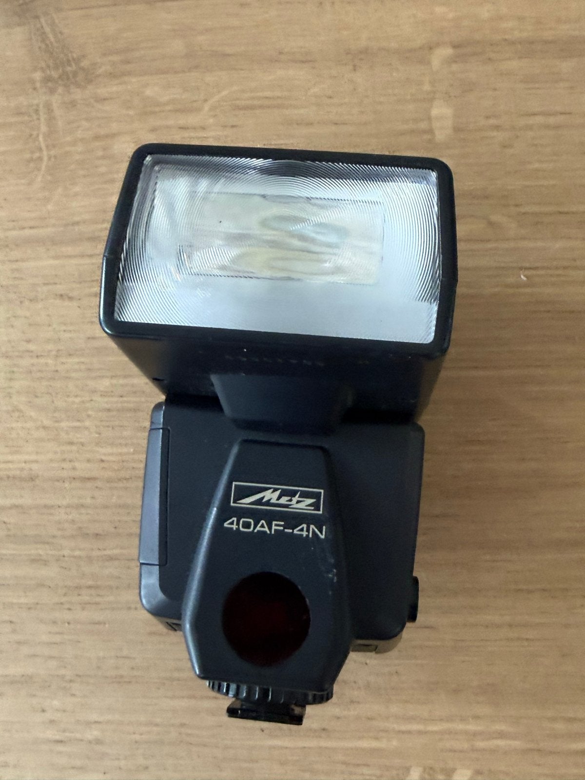 Metz 40AF-4N Externe Flitser voor Nikon Camera's, Nikon, Gebruikt, Externe flitser, LCD-scherm