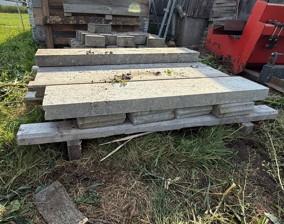 Opsluitbanden van beton, Tuin en Terras, Tegels en Klinkers, Gebruikt, Overige typen, Ophalen of Verzenden, Minder dan 5 m²