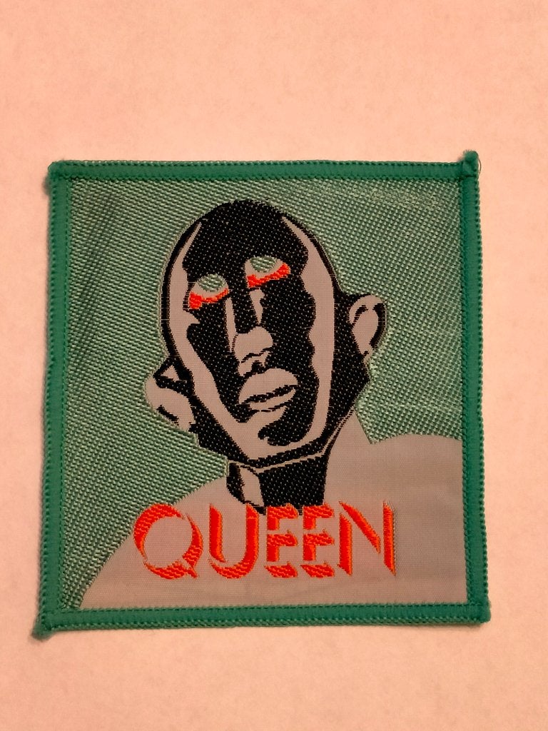 Queen news of the world vintage kleding patch embleem rock, Ophalen of Verzenden, Nieuw, Kleding