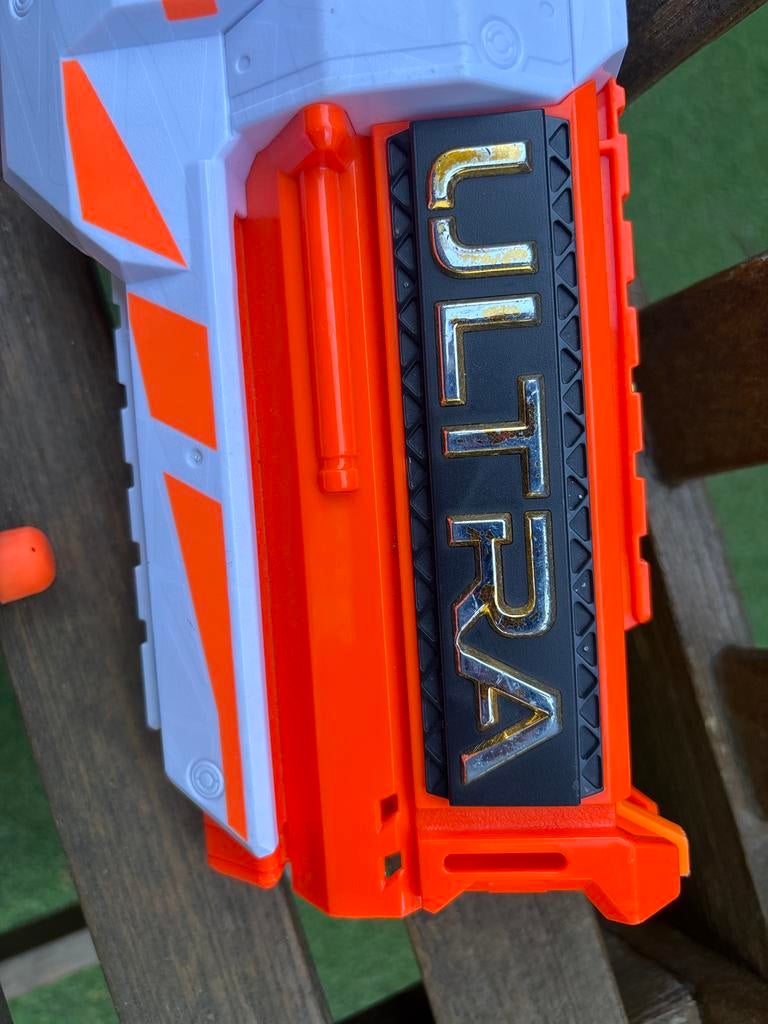 Nerf Ultra 2 Blaster met pijltjes - Elektrisch en krachtig, Kinderen en Baby's, Speelgoed | Buiten | Actiespeelgoed, Ophalen of Verzenden