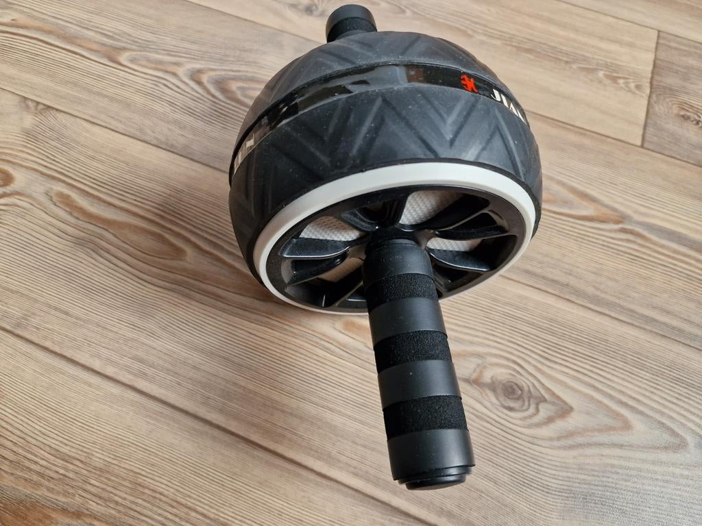 Ab Roller - Zo goed als nieuw, Sport en Fitness, Fitnessmaterialen, Ophalen of Verzenden, Zo goed als nieuw, Buik, Buikspierwiel