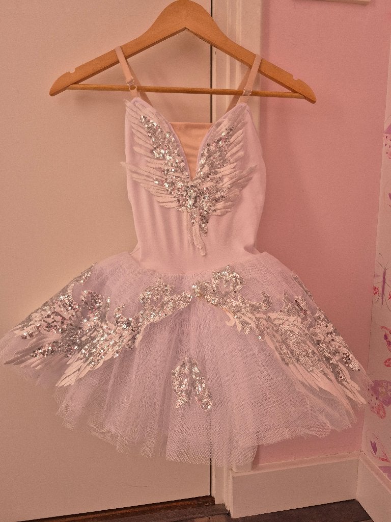 Balletpakje wit tutu 140, Ophalen of Verzenden, Zo goed als nieuw, Kleding