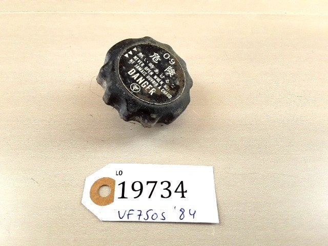 VF750S 1982 - 1983 Honda Radiator Stop D1-37205