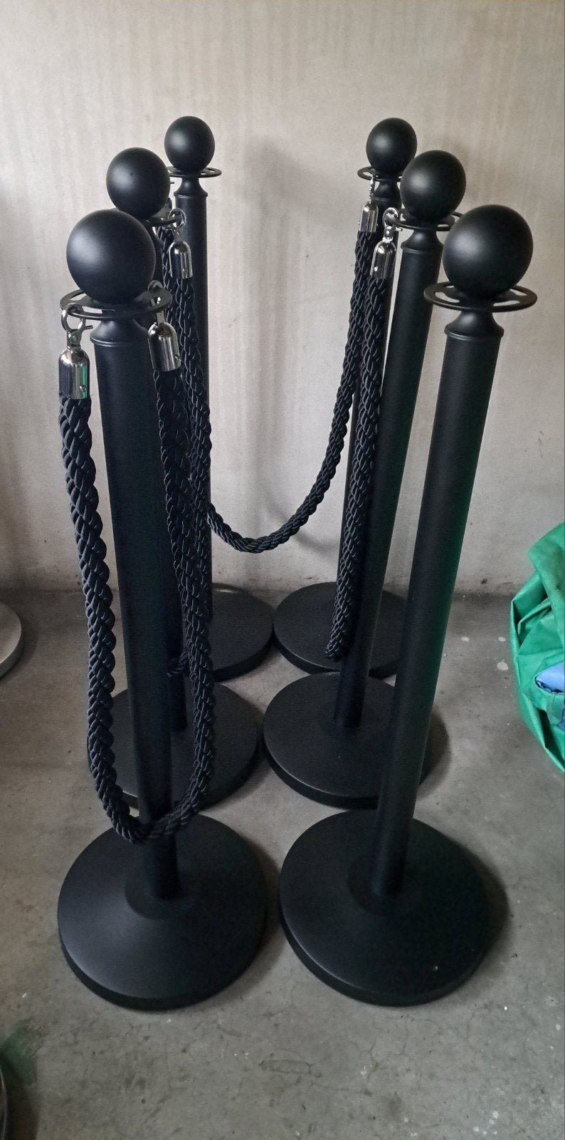 Afzetpalen te koop kleur zwart, Ophalen