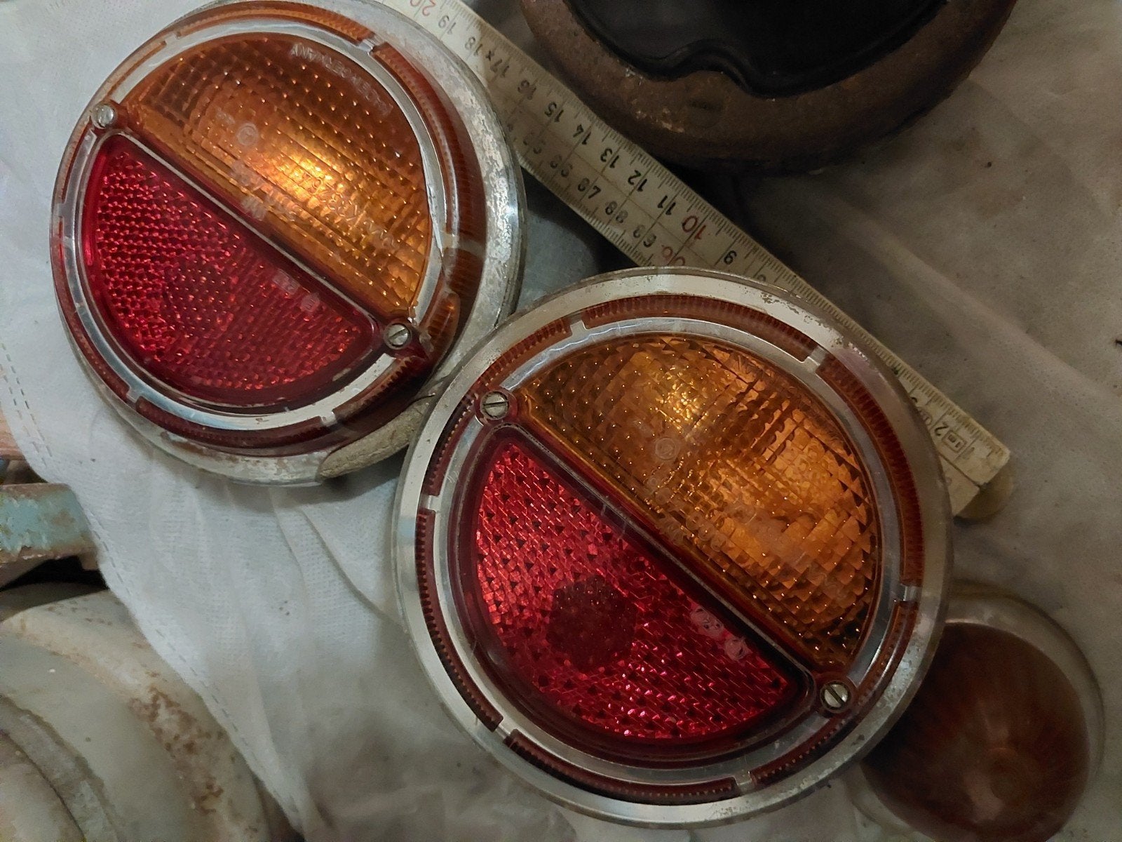 Vintage Auto Achterlichten - Oldtimer Onderdelen, Auto-onderdelen, Ophalen of Verzenden, Gebruikt, Oldtimer onderdelen