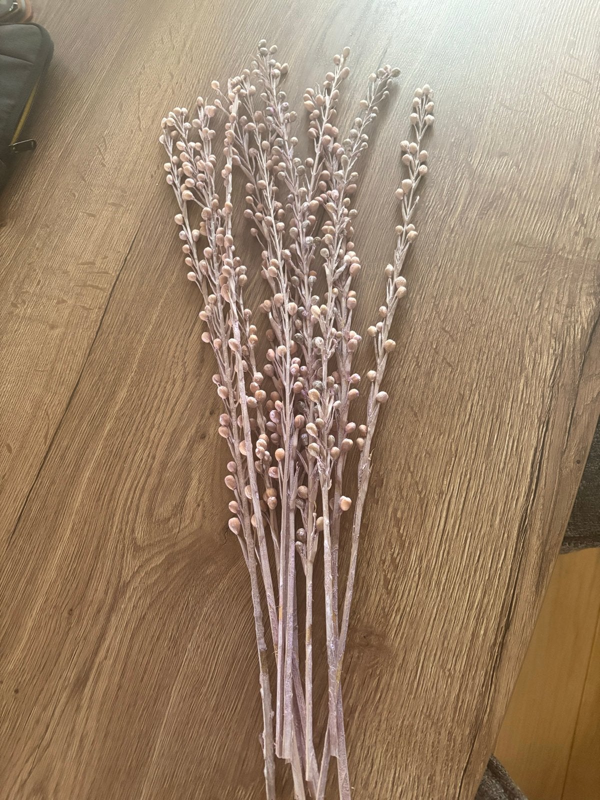 Decoratieve kunsttakken met besjes - Roze/Paars, Huis en Inrichting, Binnen, Ophalen of Verzenden, Zo goed als nieuw, Kunststof
