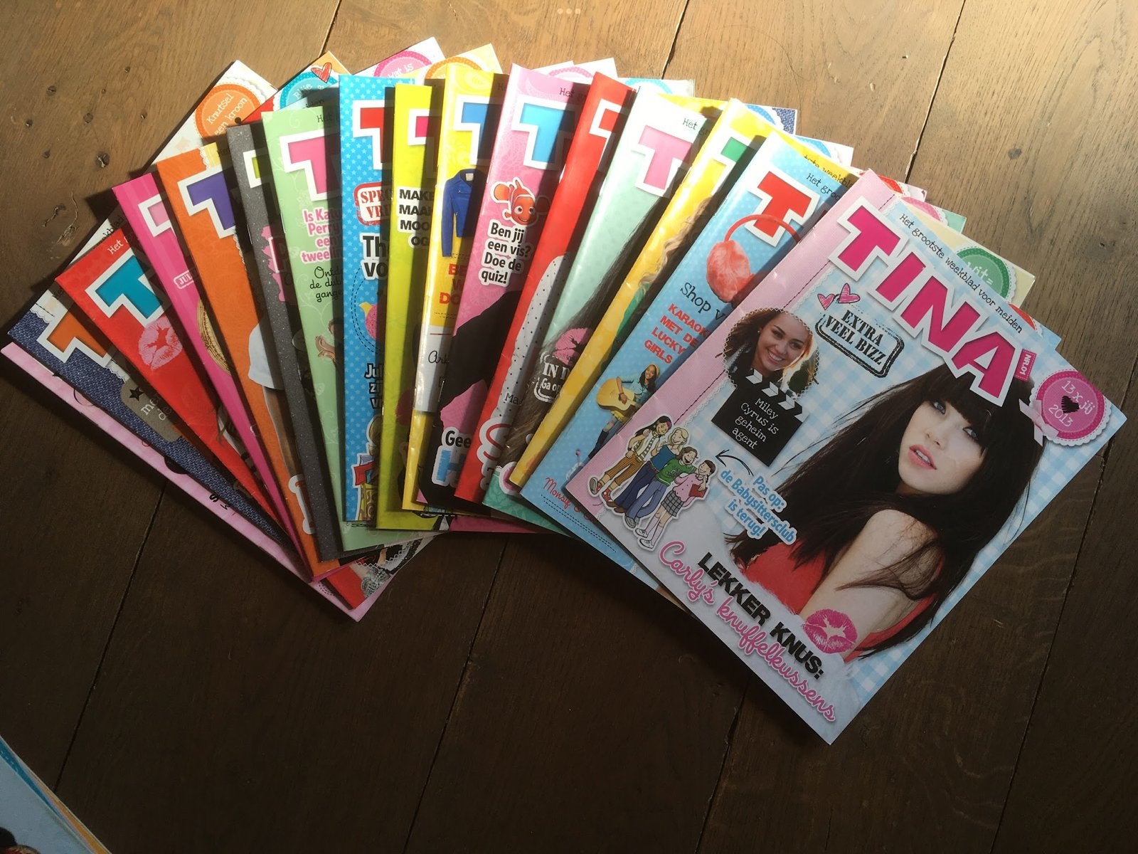 Tina tijdschriften - Diverse edities, Ophalen of Verzenden, Gelezen, Damesbladen