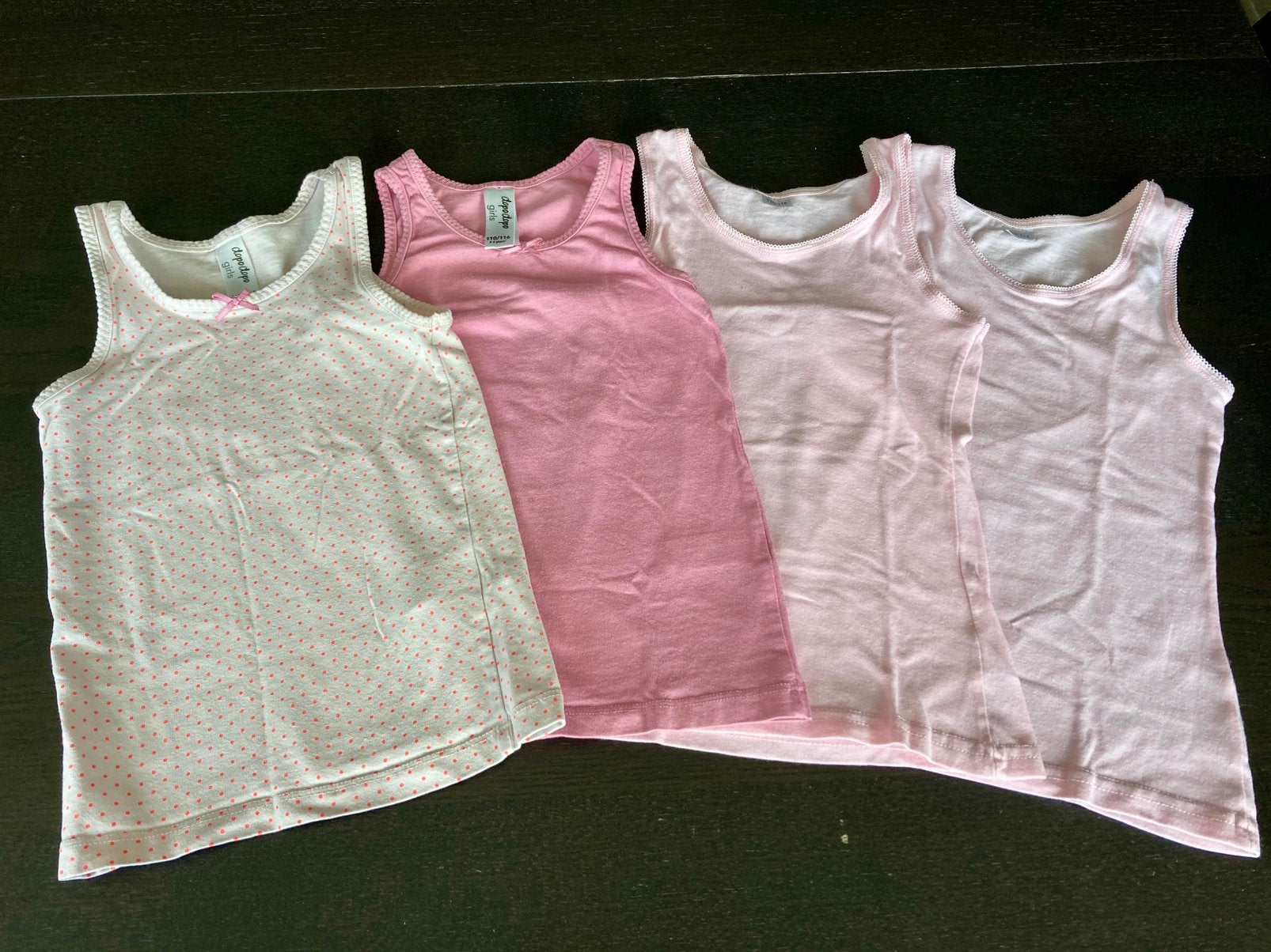 4 hemdjes maat 110/116, Ophalen of Verzenden, Zo goed als nieuw, Meisje, Nacht- of Onderkleding