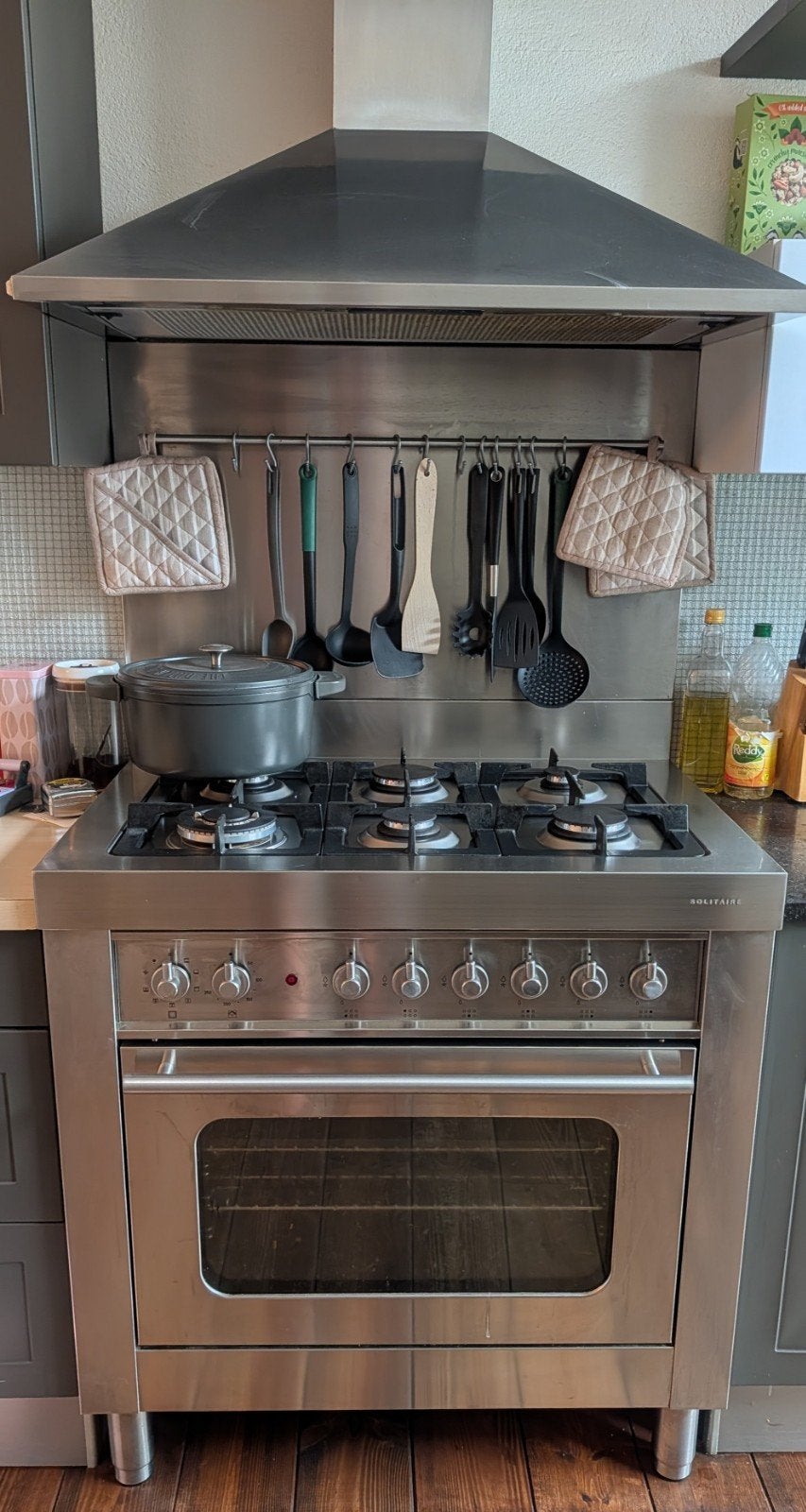 Solitaire Vrijstaand Gasfornuis met Oven incl afzuigkap, Ophalen, Gebruikt, 60 cm of meer, Gas